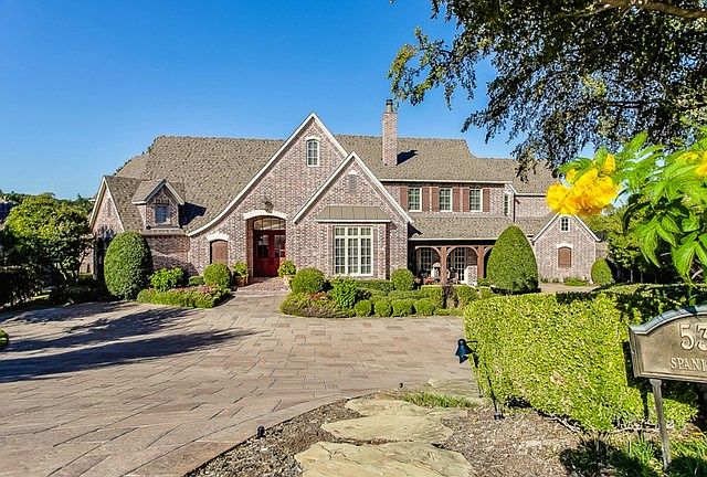 1st image of 5353 Spanish Oaks