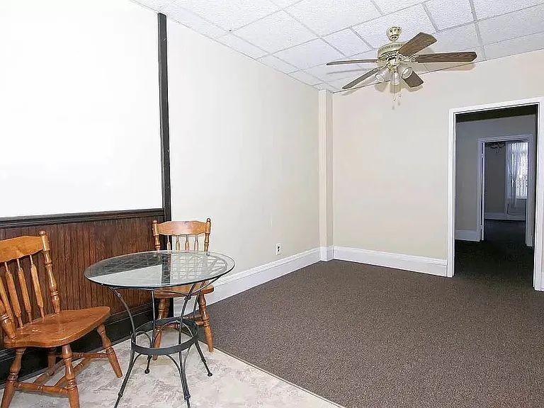 20-23 Steinway St #2F — Photo 2