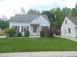 2340 Parkview Dr, Cuyahoga Falls, OH