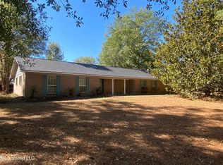 195 Fannin Landing Cir, Brandon, MS 39047