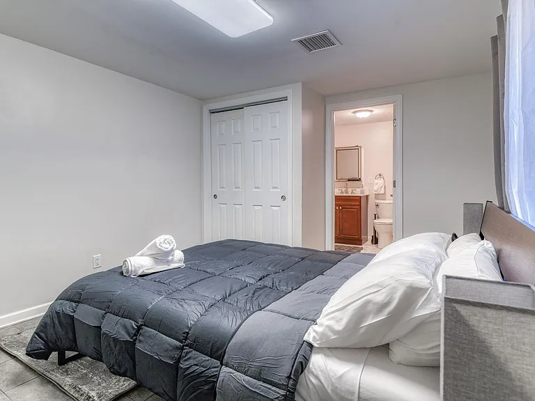 34 Gray St #1 — Photo 27