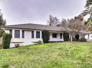 19477 35th Ct, Lake Oswego, OR 97034