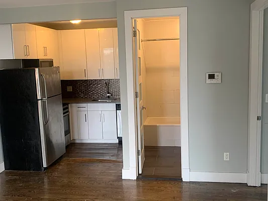 Rented by Brooklyn Group | media 41