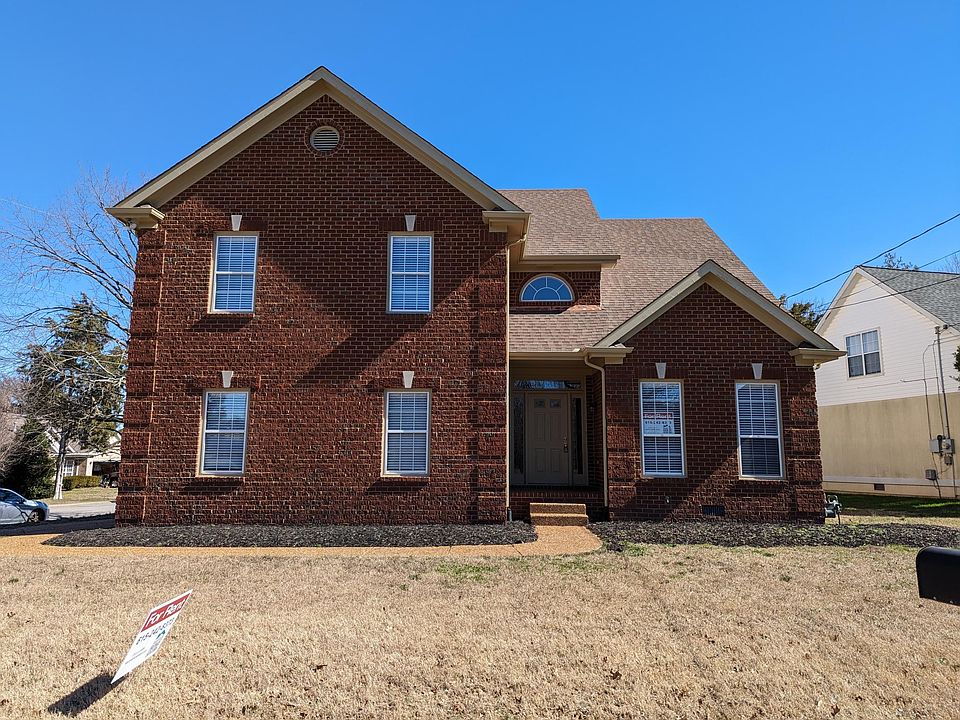 1st image of 4713 Derbyshire Dr