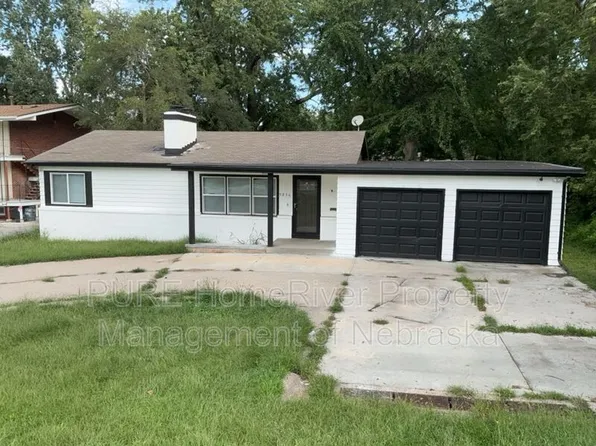 5236 Ames Ave, Omaha, NE 68104