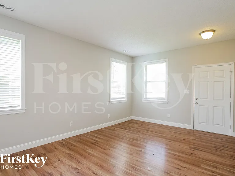 3825 Gray Heather Ln — Photo 3
