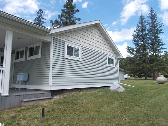 2nd image of 5832 E Orchard Dr