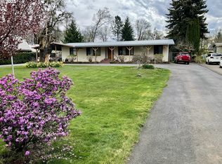 524 Quail Ln, Roseburg, OR 97471