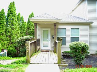 347 Kenilworth Rd, Louisville, KY 40206