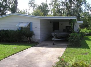 2851 Myakka River Rd, Tavares, FL 32778