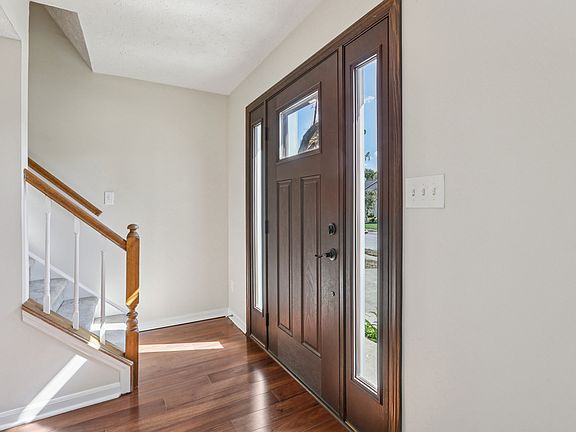 4th image of 4242 Saffron Dr