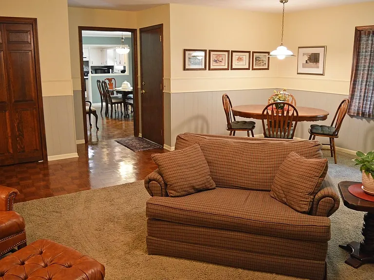 2916 E Eastridge Dr — Photo 22