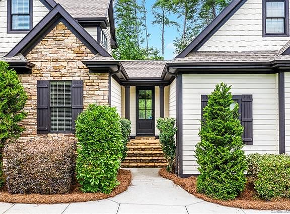 4th image of 133 Fulton Farms Ln