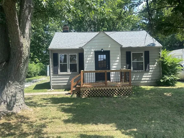 1525 E 365th St, Eastlake, OH 44095