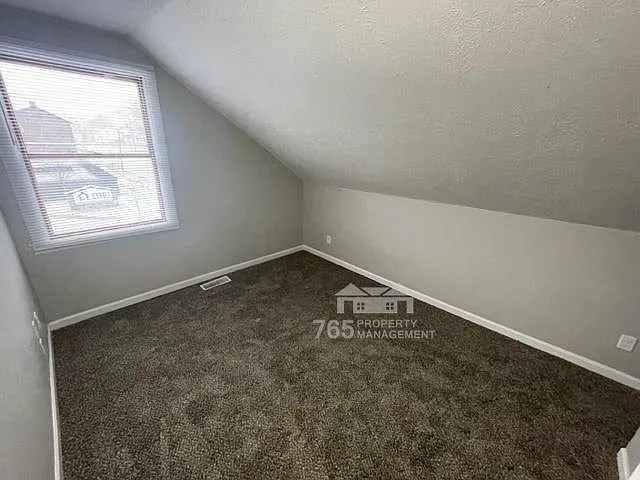 831 N 13th St — Photo 8