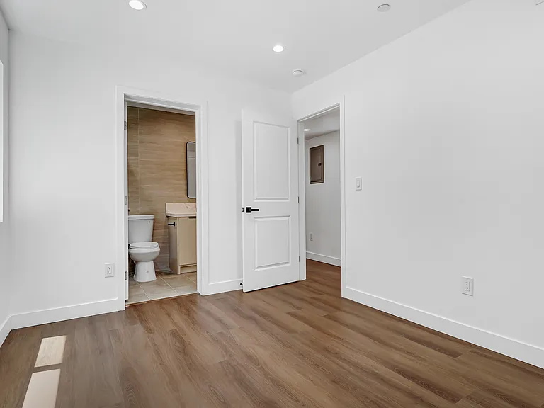 356 N Chicago St #358-1/2 — Photo 10