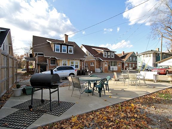2nd image of 311 Greenwood Ave #B