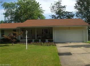 384 Scala Dr, Stow, OH
