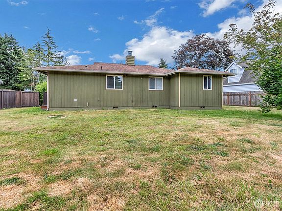 5th image of 32219 14th Avenue SW