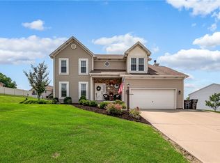 110 Dana Dr, Monaca, PA 15061