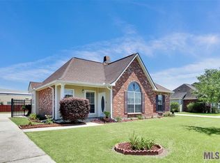 24618 Rolling Meadow Dr, Denham Springs, LA 70726