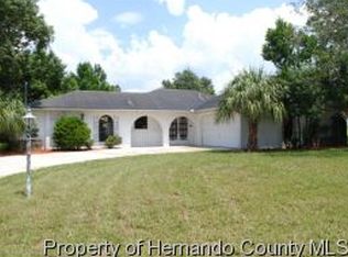 2220 Restmere Ln, Spring Hill, FL 34609