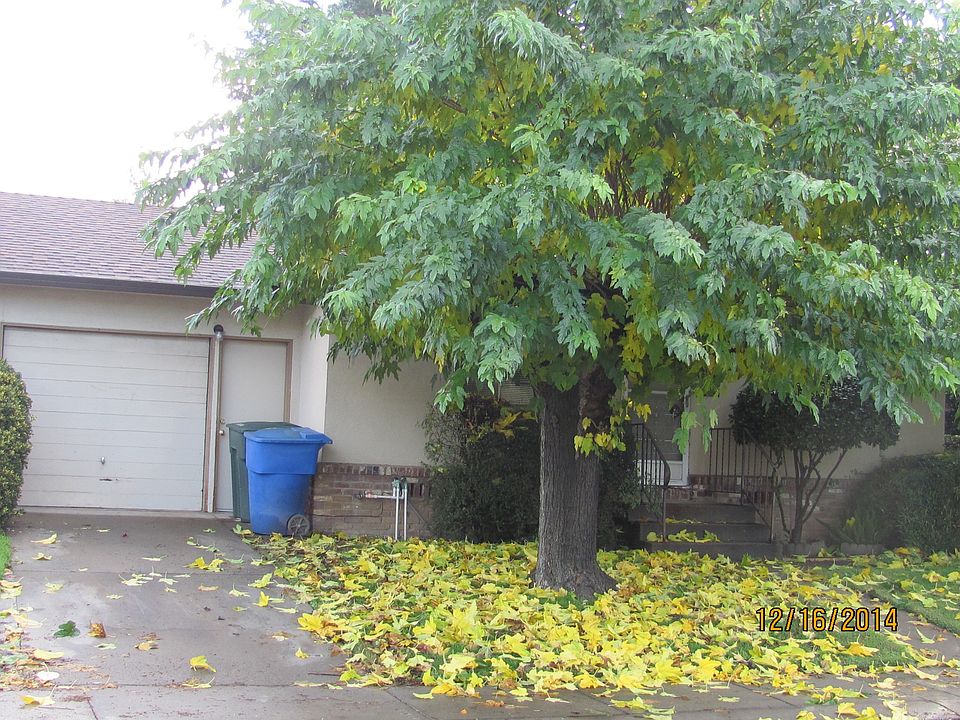 1st image of 5461 S Land Park Dr