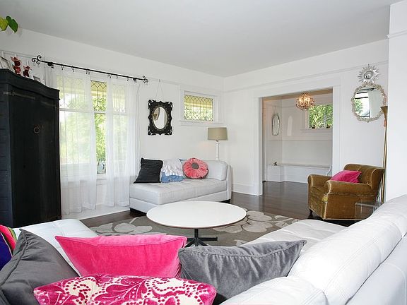 5th image of 5526 28th Ave NE