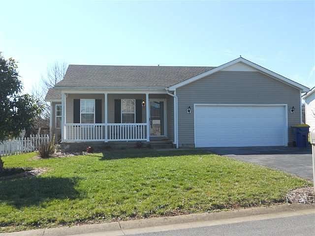 1st image of 1321 Dell Way