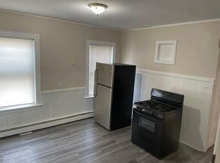 206 Carleton St FLOOR 3, Providence, RI 02908