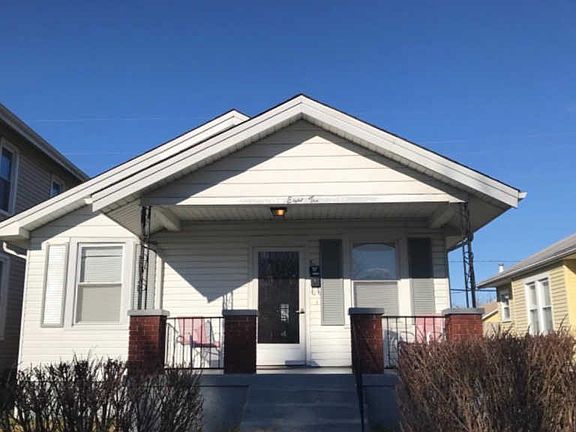 2nd image of 810 Hooven Ave