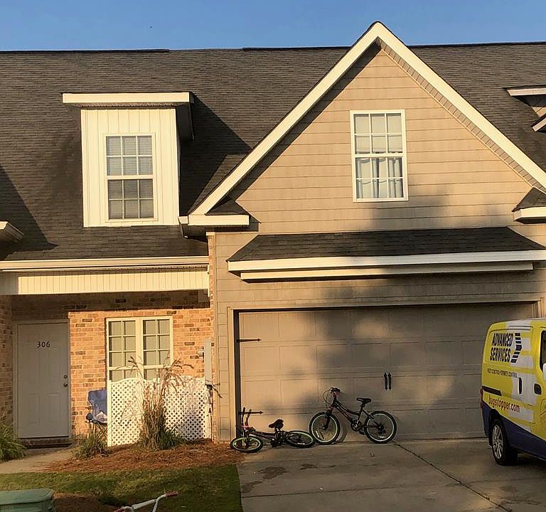 1st image of 306 High Meadows Pl