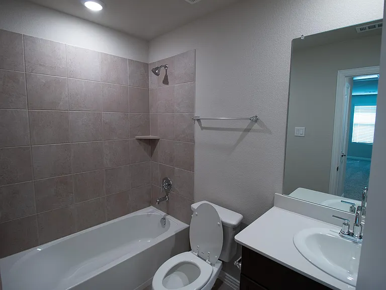 1103 Sweetleaf St — Photo 30