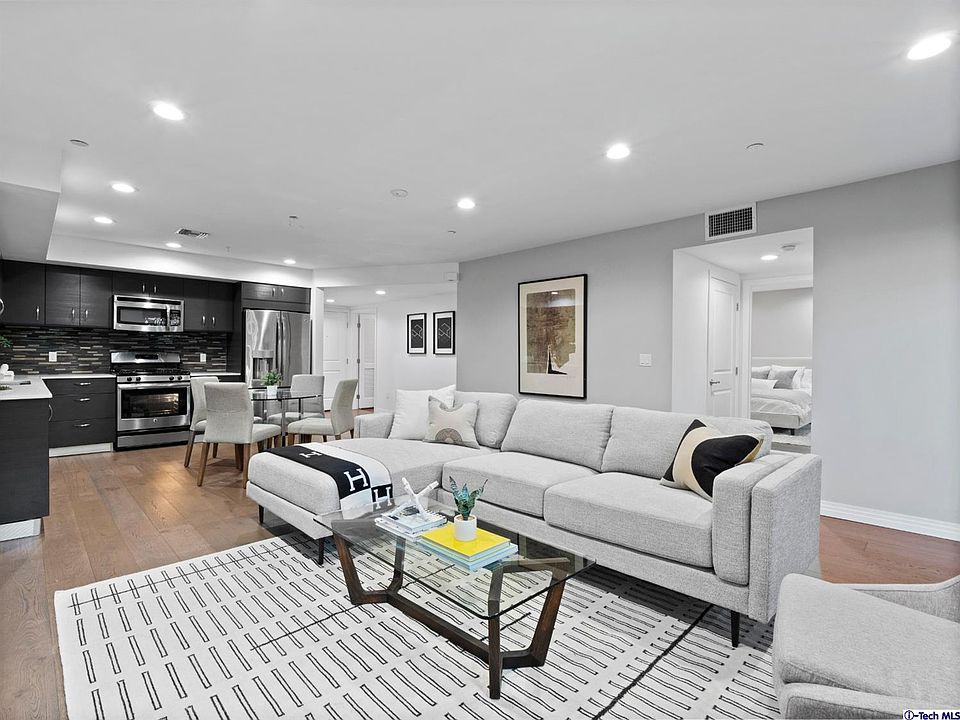 1st image of 5818 Whitsett Ave #202