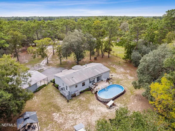 112 SILVER BEACH Boulevard, Pomona Park, FL 32181