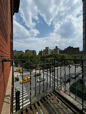 Rented by Oxford Property Group | media 43