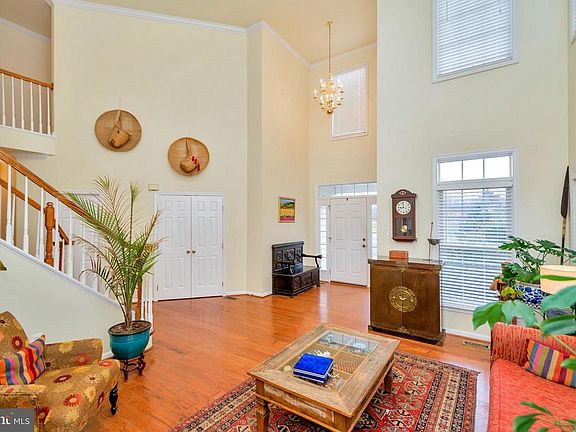 2 story entry