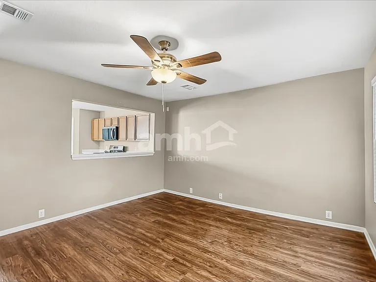 3443 Becker Glen St — Photo 5