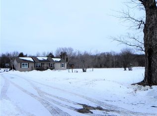 25206 Ridge Rd, Cambridge Springs, PA 16403