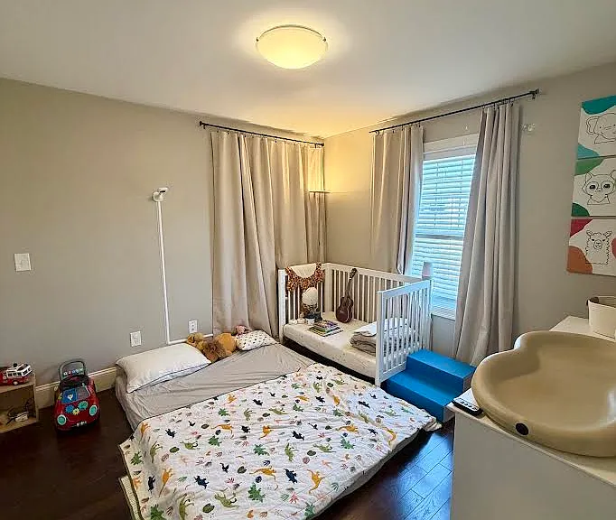 230 Westminster Ave — Photo 10
