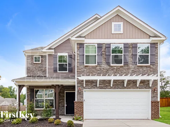 1313 Royal Coach Trl, Kernersville, NC 27284