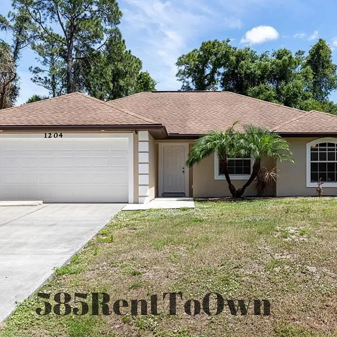 3 bed, 1438 sqft, $1,995 — Photo 1
