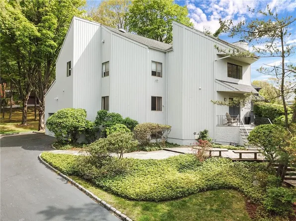 23 Hidden Glen Road, Scarsdale, NY 10583