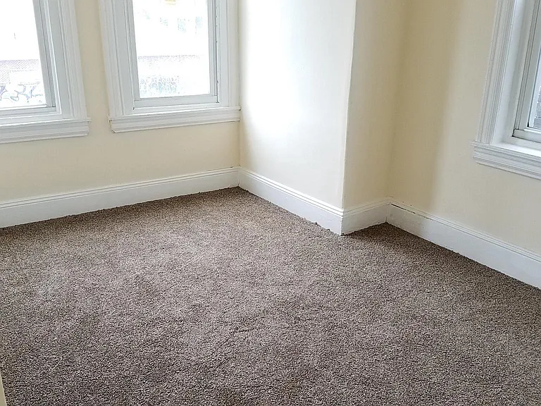 3046 Clifford St — Photo 5