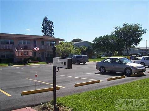 1st image of 82 Kingswood E #82