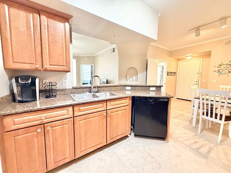 12960 Positano Cir #303 — Photo 6