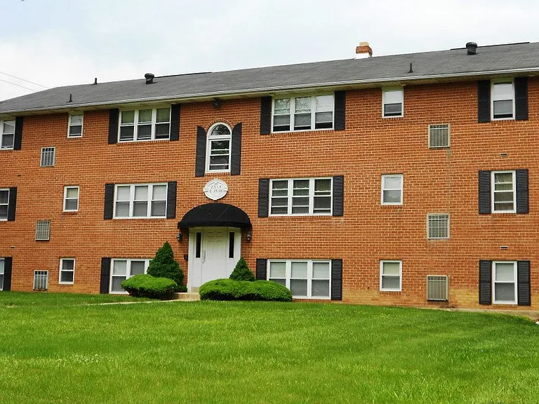 Brandywine Apartments — Photo 5