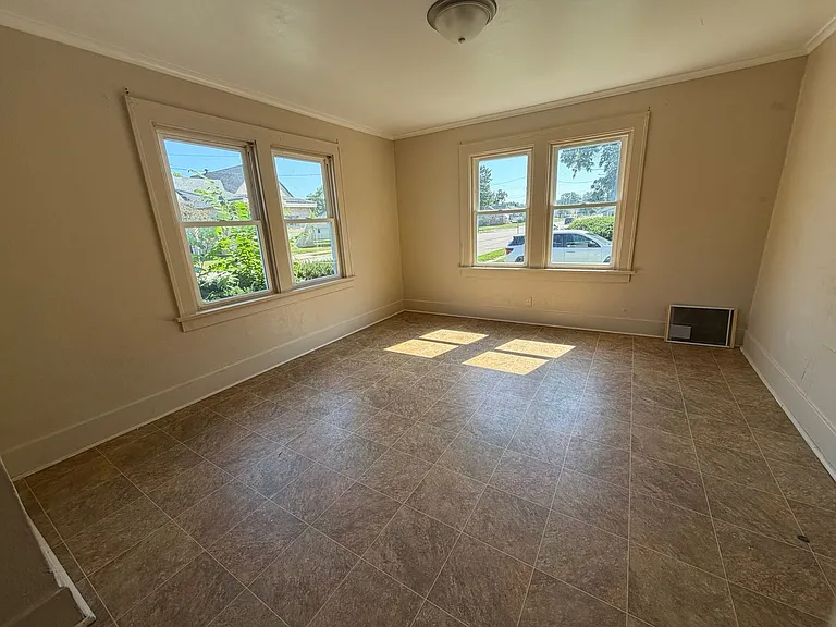 1771 Harrison Ave — Photo 6