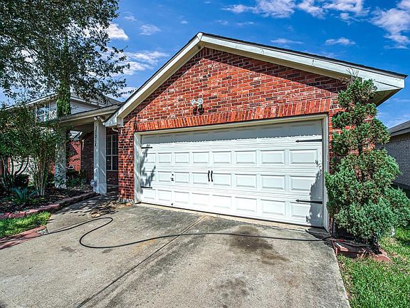 3rd image of 17318 Brookhollow Mist Ct