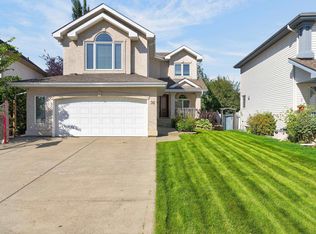 30 Hillcrest Pl, Saint Albert, AB T8N6S2